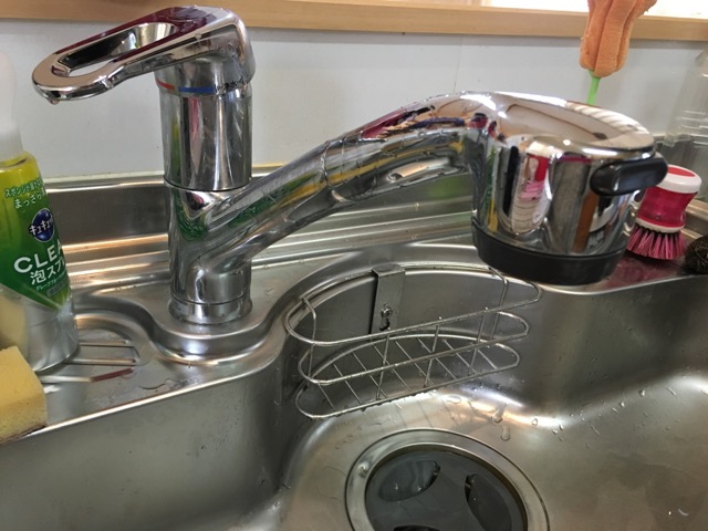 キッチン水栓の水もれと修理の記録(クリンスイF903)